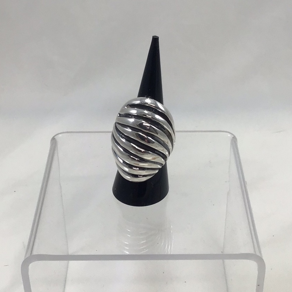 925 silver ridged oval dome ring